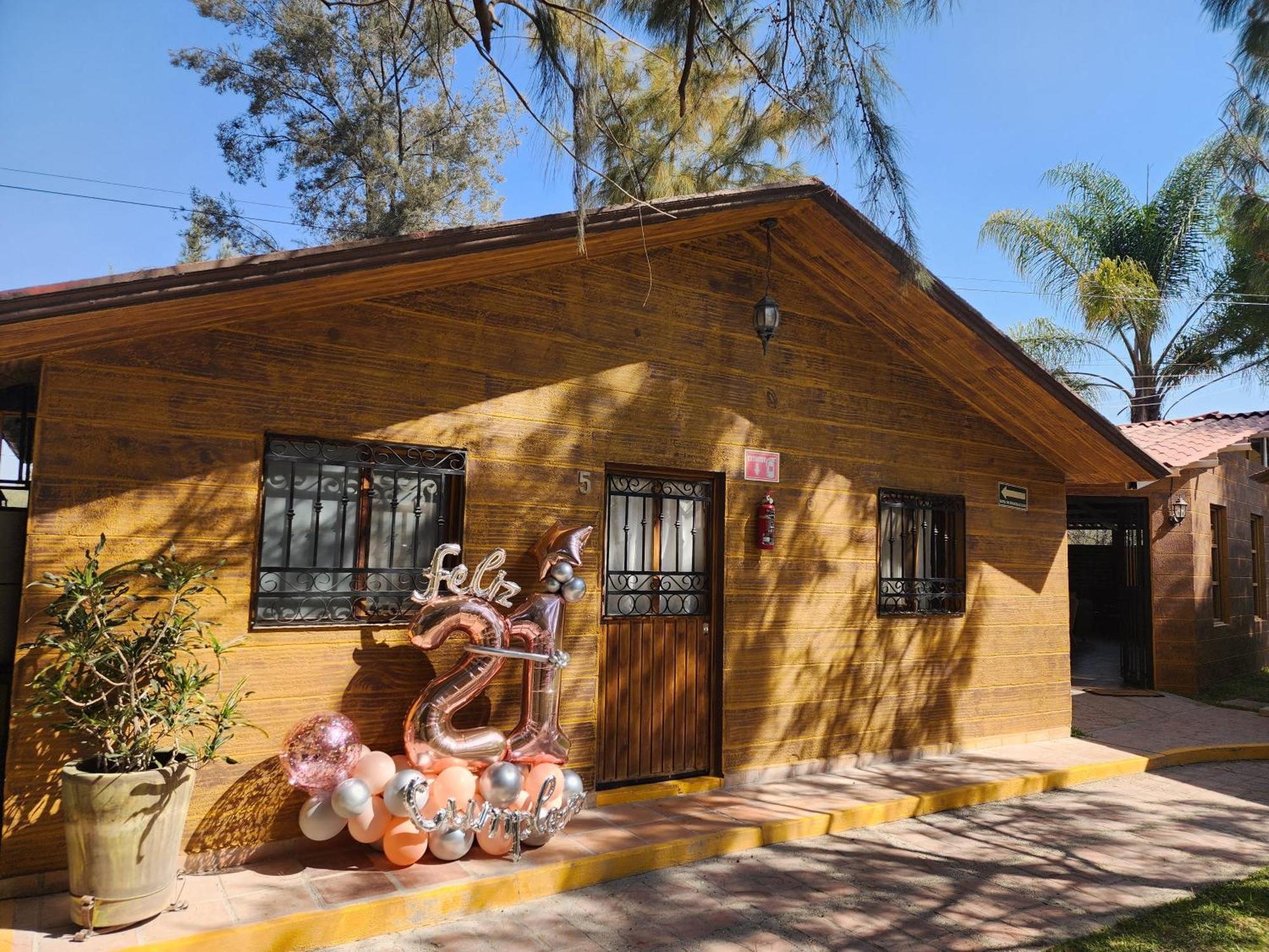 Parque Girasoles Balneario & Cabanas San Francisco Del Rincon Exterior photo